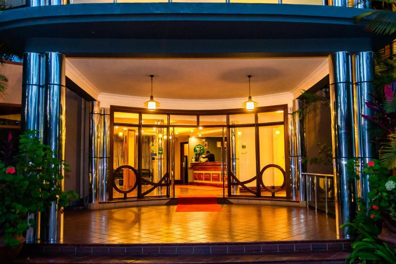 Nejobugg Palace Hotel Nkoanrua Zewnętrze zdjęcie