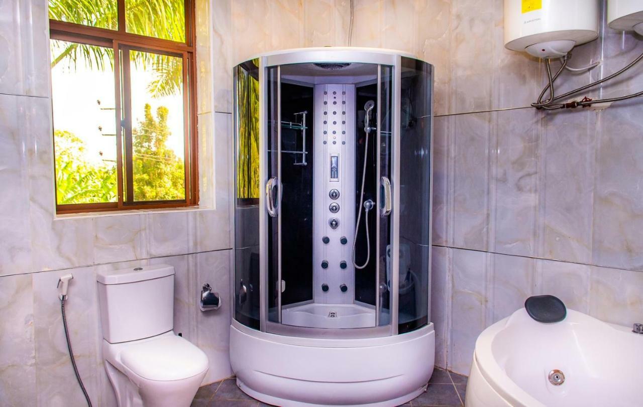 Nejobugg Palace Hotel Nkoanrua Zewnętrze zdjęcie